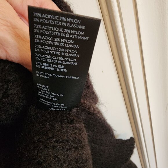 Free People Black Knit Oversized V neck Sweater Medium - Picture 8 of 8